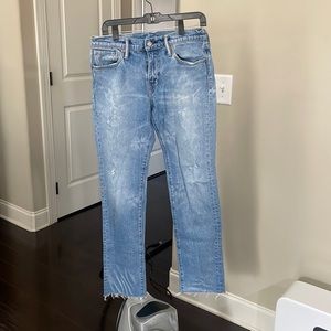 Levis distressed 511